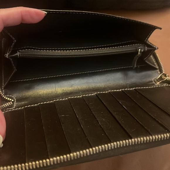 GUCCI Coated Canvas Leather Large Zip Around Wallet BEAUTIFUL - Picture 9 of 14